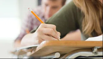 Os estudantes com mais de 18 anos não podem mais usar o desempenho no Enem para receber o diploma do EM.