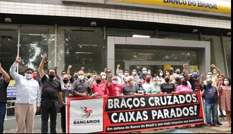 Funcionários do Banco do Brasil fazem paralização.