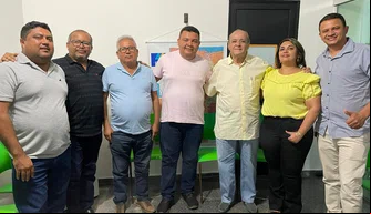 Silvio Mendes recebe adesão de prefeito e lideranças de Pajeú do Piauí.