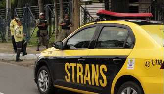 STRANS viatura