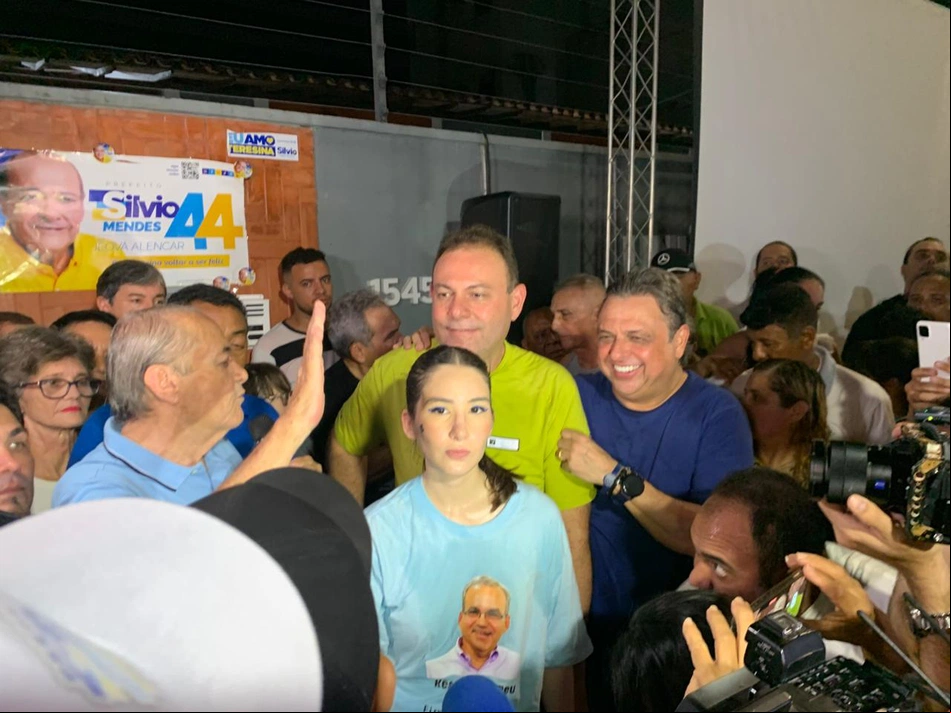 Jeová Alencar celebra vitória como vice-prefeito de Teresina