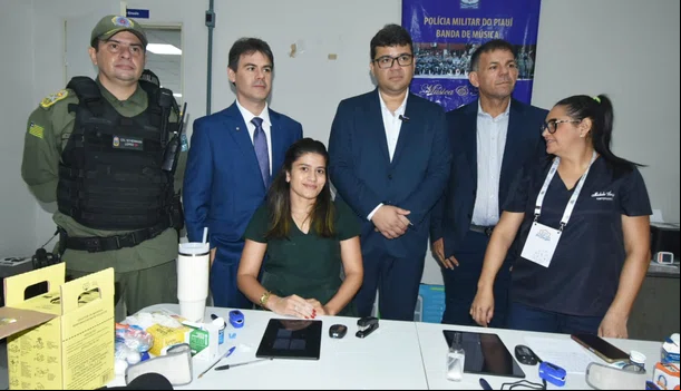 Severo Eulálio visita instalações do Centro de Educação Profissional da PM-PI