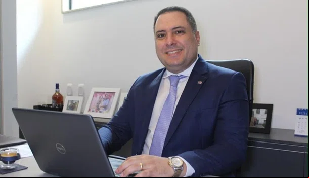 Advogado Auderi Martins