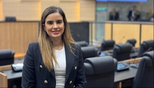 Deputada Bárbara do Firmino